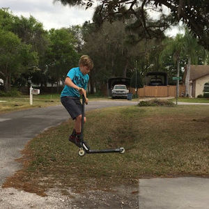 Meet your Posher, Danielle